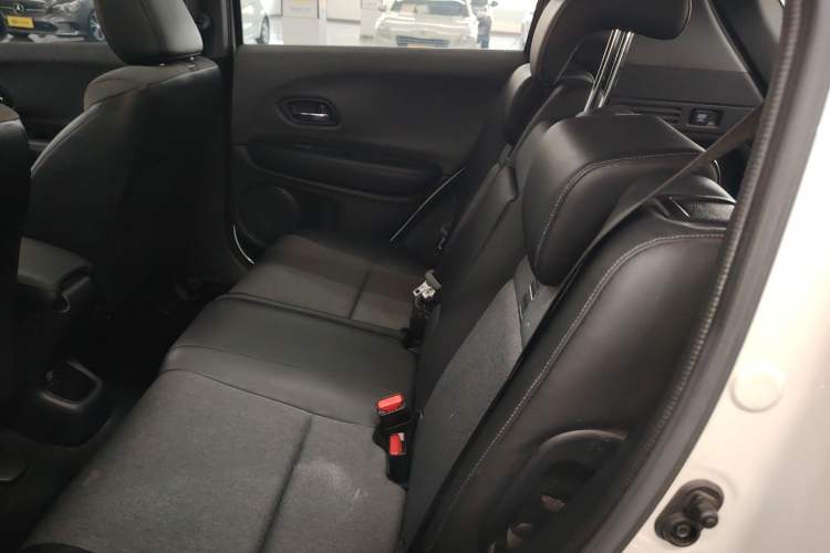 Used Honda XR-V 2021 1.5L CVT Comfort Version Left Rear Seat