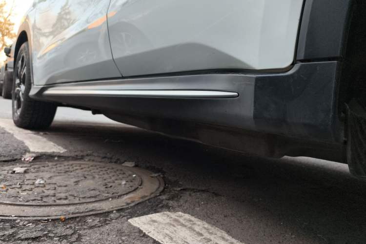 Used Honda XR-V 2021 220TURBO CVT Comfort Version Left Side Sill