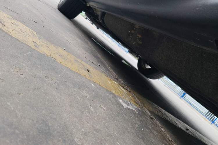 Used Honda XR-V 2021 220TURBO CVT Comfort Version Left Side Sill