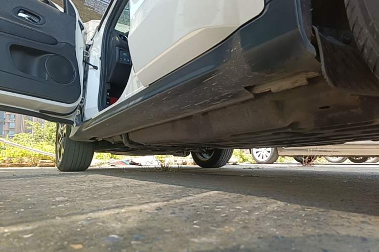 Used Honda XR-V 2021 1.5L CVT Comfort Version Left Side Sill