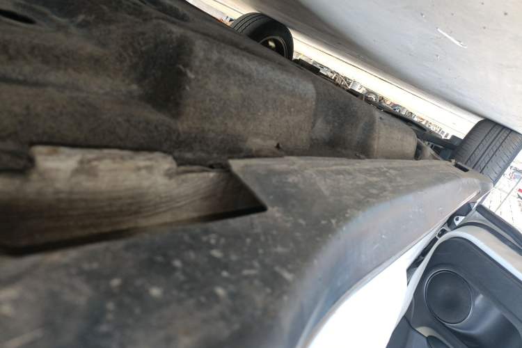 Used Honda XR-V 2021 220TURBO CVT Comfort Version Left Side Sill