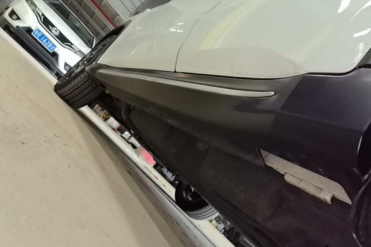 Used Honda XR-V 2021 220TURBO CVT Comfort Version Left Side Sill