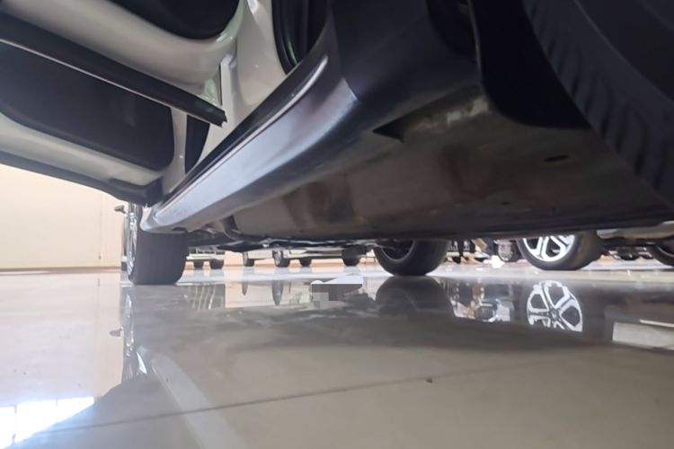 Used Honda XR-V 2021 220TURBO CVT Comfort Version Left Side Sill
