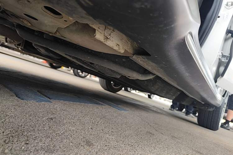 Used Honda XR-V 2021 220TURBO CVT Comfort Version Left Side Sill