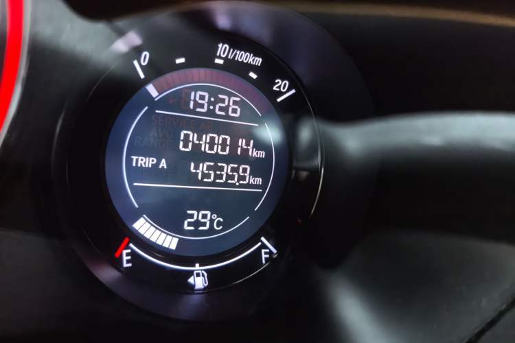 Used Honda XR-V 2021 220TURBO CVT Luxury Edition Odometer Close Up