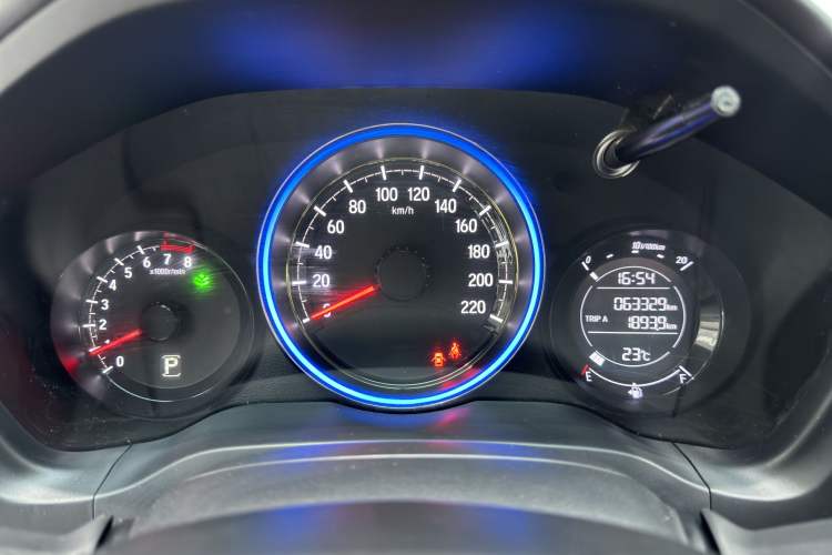 Used Honda XR-V 2021 1.5L CVT Classic Edition Odometer Close Up
