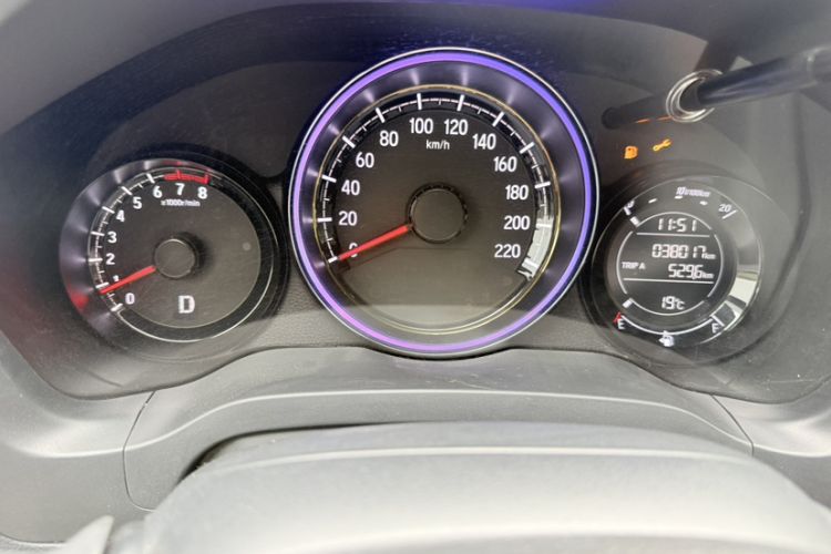 Used Honda XR-V 2021 220TURBO CVT Luxury Edition Odometer Close Up