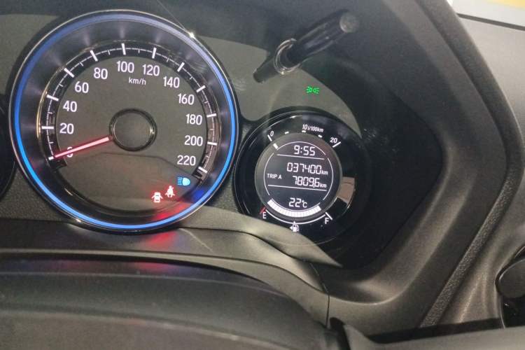 Used Honda XR-V 2021 220TURBO CVT Luxury Edition Odometer Close Up