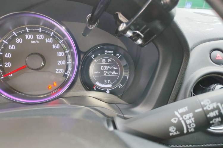 Used Honda XR-V 2021 1.5L CVT Comfort Version Odometer Close Up