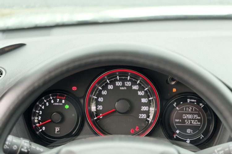 Used Honda XR-V 2021 1.5L CVT Comfort Version Odometer Close Up