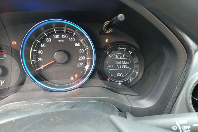 Used Honda XR-V 2021 1.5L CVT Comfort Version Odometer Close Up