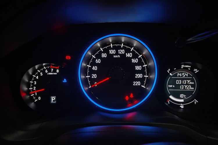 Used Honda XR-V 2021 1.5L CVT Luxury Edition Odometer Close Up
