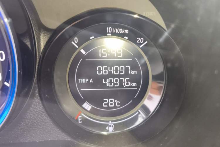 Used Honda XR-V 2021 1.5L CVT Comfort Version Odometer Close Up