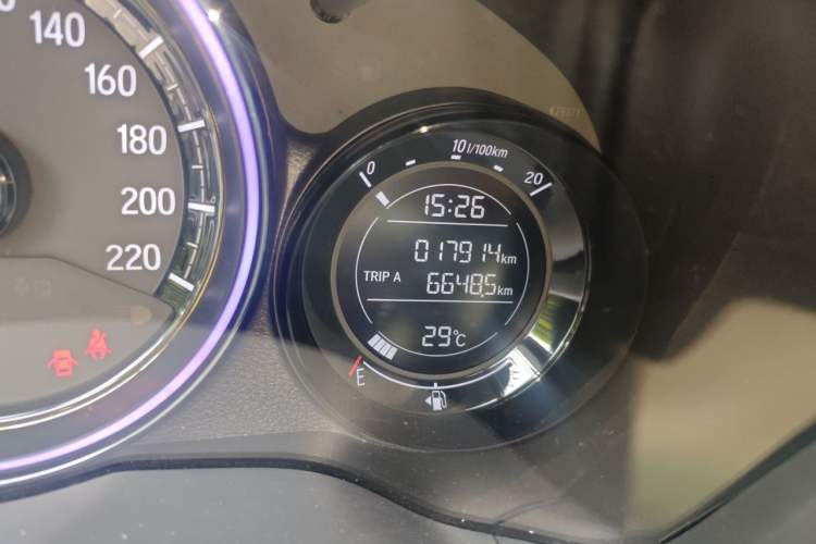 Used Honda XR-V 2021 220TURBO CVT Luxury Edition Odometer Close Up