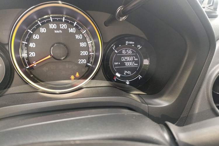 Used Honda XR-V 2021 220TURBO CVT Luxury Edition Odometer Close Up
