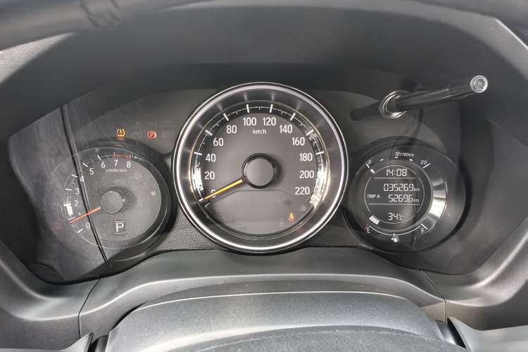 Used Honda XR-V 2021 1.5L CVT Comfort Version Odometer Close Up