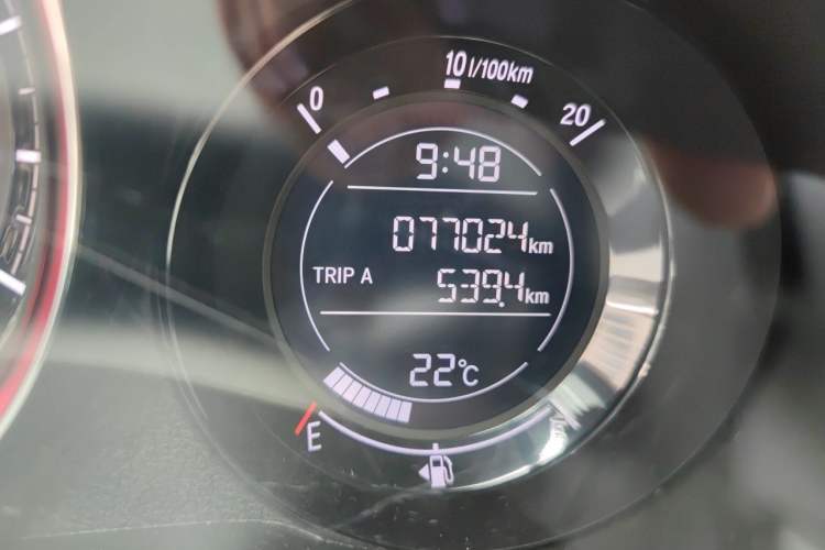 Used Honda XR-V 2021 1.5L CVT Classic Edition Odometer Close Up