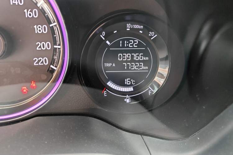Used Honda XR-V 2021 220TURBO CVT Luxury Edition Odometer Close Up