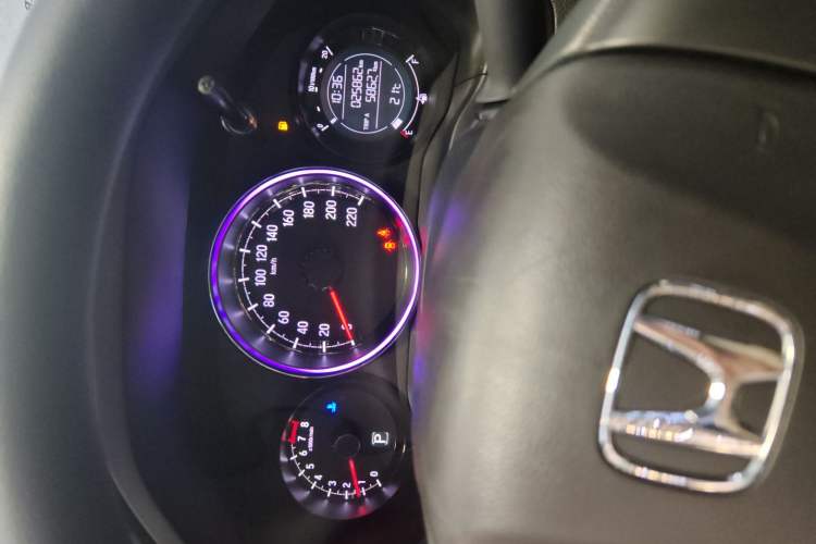 Used Honda XR-V 2021 1.5L CVT Comfort Version Odometer Close Up
