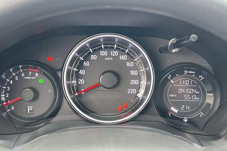 Used Honda XR-V 2021 1.5L CVT Classic Edition Odometer Close Up