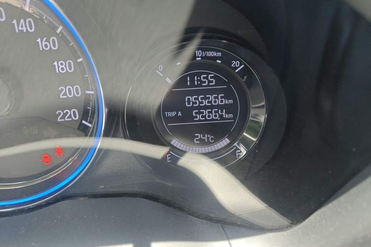 Used Honda XR-V 2021 1.5L CVT Comfort Version Odometer Close Up