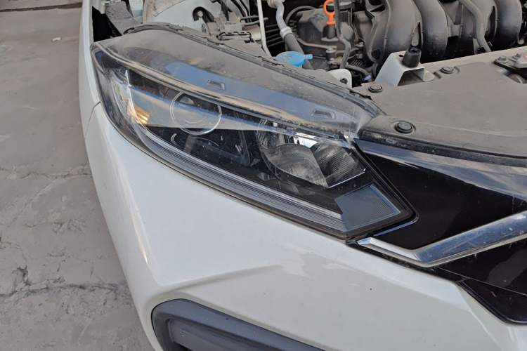 Used Honda XR-V 2021 1.5L CVT Comfort Version Right Front Headlight