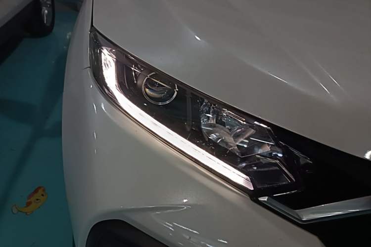 Used Honda XR-V 2021 1.5L CVT Comfort Version Right Front Headlight