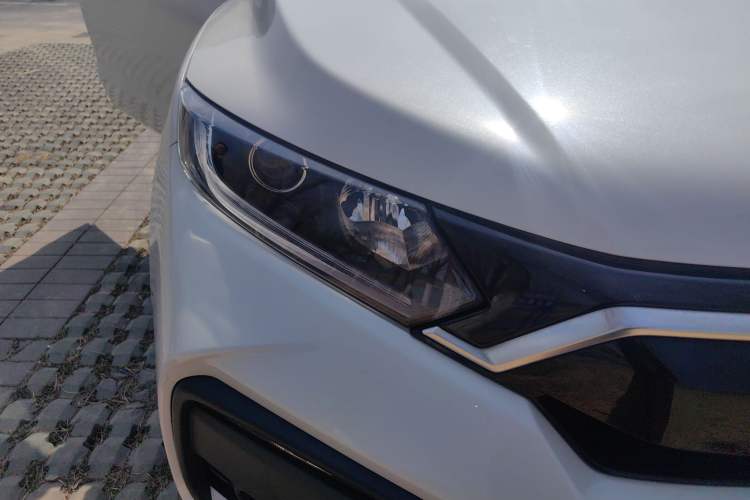 Used Honda XR-V 2021 1.5L CVT Comfort Version Right Front Headlight