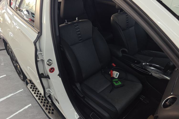 Used Honda XR-V 2021 220TURBO CVT Luxury Edition Right Front Seat