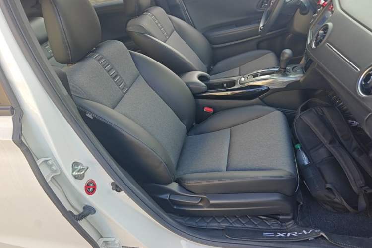 Used Honda XR-V 2021 220TURBO CVT Luxury Edition Right Front Seat