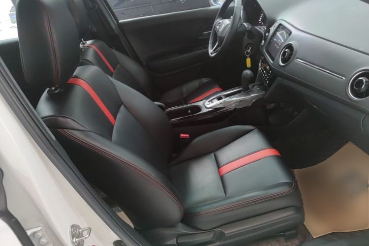 Used Honda XR-V 2021 220TURBO CVT Comfort Version Right Front Seat