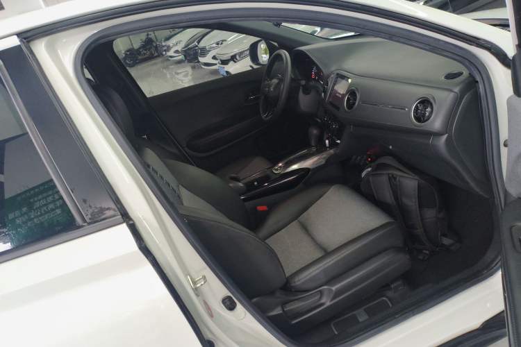 Used Honda XR-V 2021 1.5L CVT Comfort Version Right Front Seat