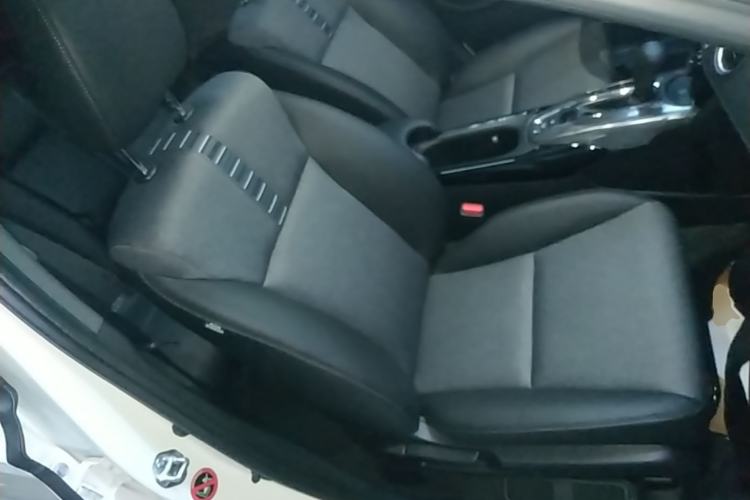 Used Honda XR-V 2021 1.5L CVT Comfort Version Right Front Seat