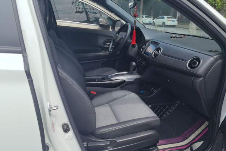 Used Honda XR-V 2021 1.5L CVT Comfort Version Right Front Seat