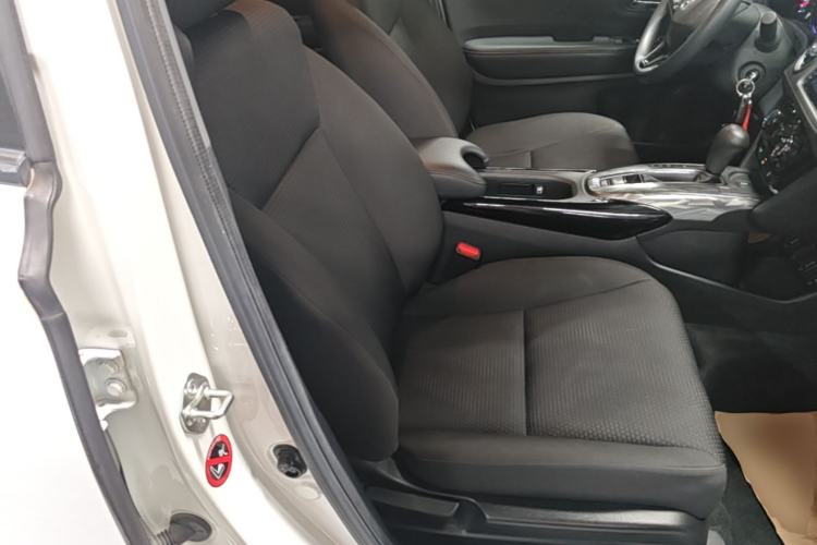 Used Honda XR-V 2021 1.5L CVT Classic Edition Right Front Seat