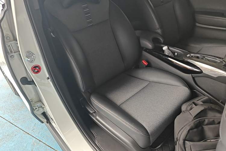 Used Honda XR-V 2021 1.5L CVT Comfort Version Right Front Seat