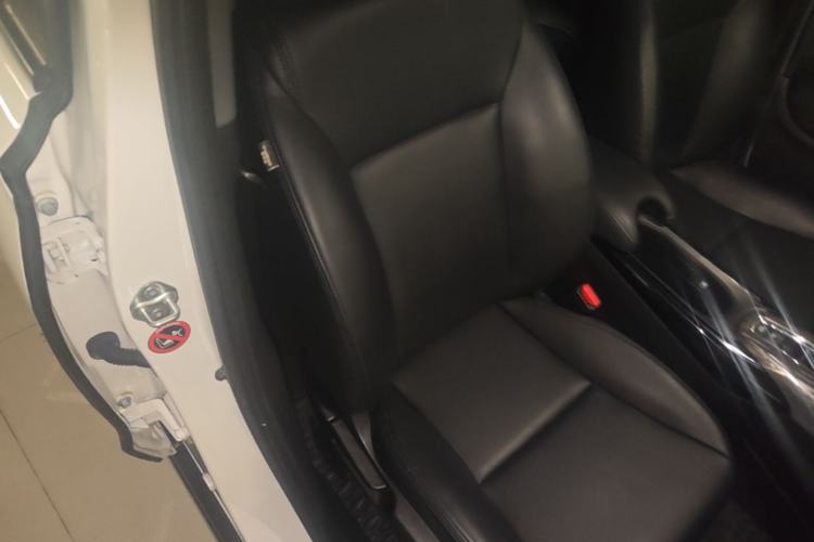 Used Honda XR-V 2021 220TURBO CVT Comfort Version Right Front Seat