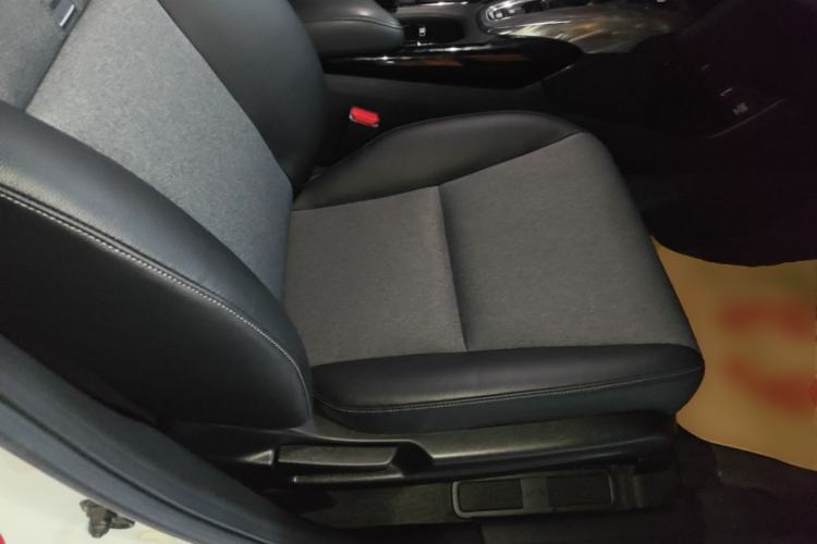Used Honda XR-V 2021 220TURBO CVT Luxury Edition Right Front Seat