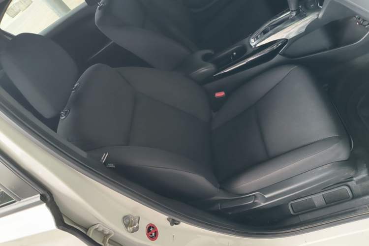 Used Honda XR-V 2021 1.5L CVT Classic Edition Right Front Seat