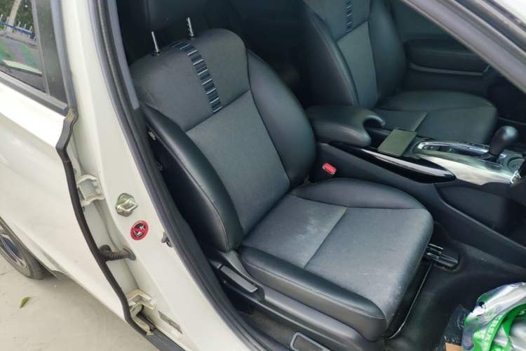 Used Honda XR-V 2021 1.5L CVT Comfort Version Right Front Seat