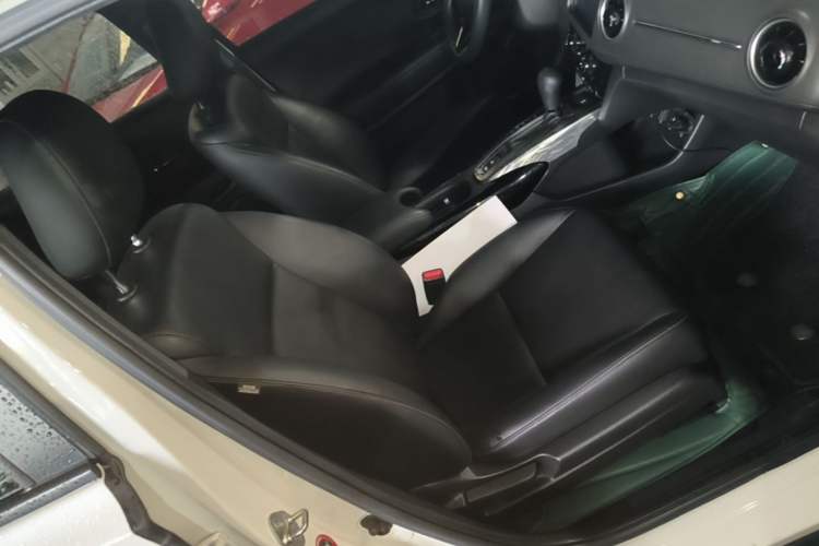 Used Honda XR-V 2021 1.5L CVT Comfort Version Right Front Seat