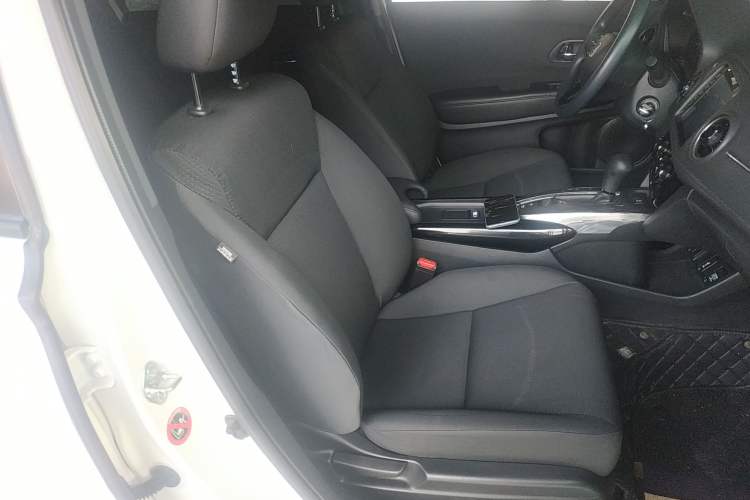 Used Honda XR-V 2021 1.5L CVT Classic Edition Right Front Seat