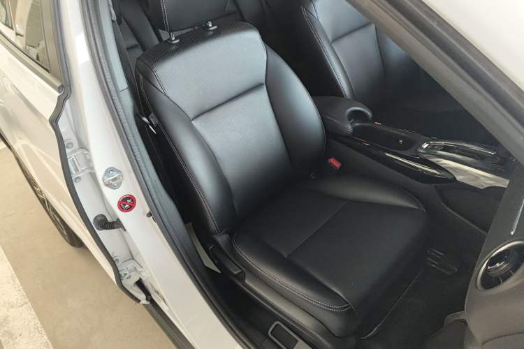 Used Honda XR-V 2021 1.5L CVT Classic Edition Right Front Seat