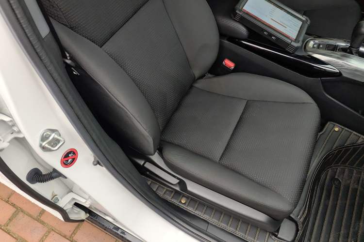 Used Honda XR-V 2021 220TURBO CVT Comfort Version Right Front Seat