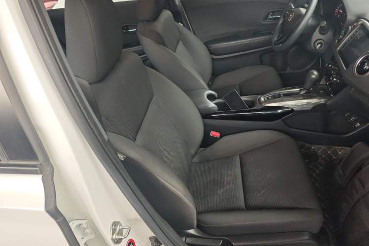 Used Honda XR-V 2021 1.5L CVT Classic Edition Right Front Seat