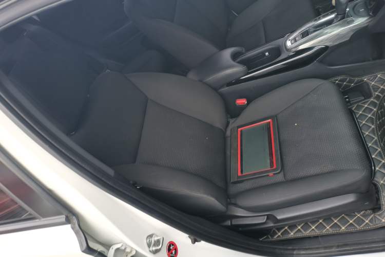 Used Honda XR-V 2021 1.5L CVT Classic Edition Right Front Seat