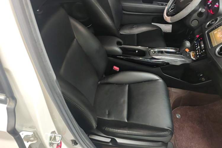 Used Honda XR-V 2021 220TURBO CVT Comfort Version Right Front Seat