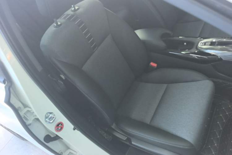 Used Honda XR-V 2021 220TURBO CVT Luxury Edition Right Front Seat