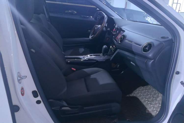 Used Honda XR-V 2021 220TURBO CVT Comfort Version Right Front Seat