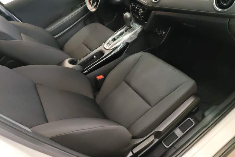 Used Honda XR-V 2021 1.5L CVT Classic Edition Right Front Seat